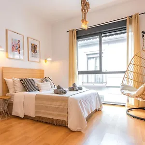 Romantic In The Center By Rems Apartment