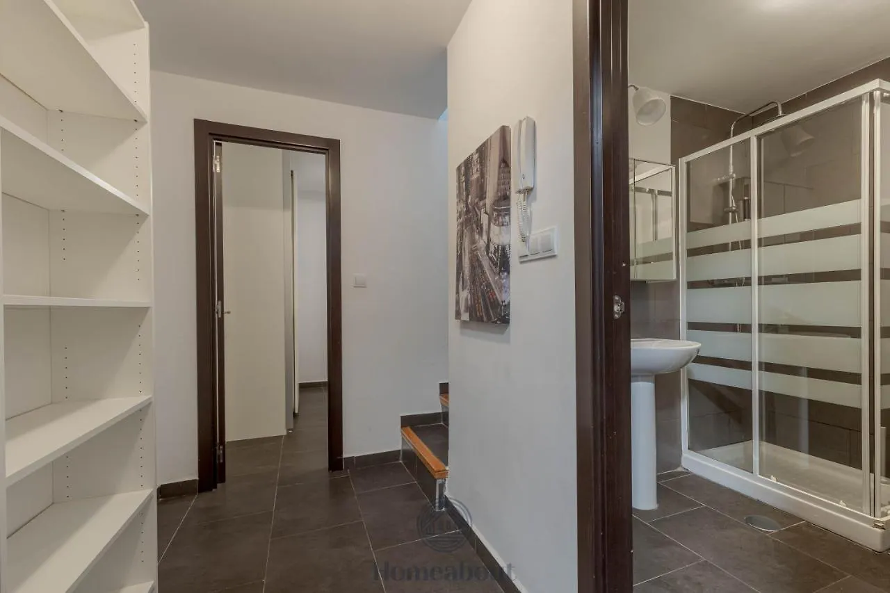 Fun Building Duplexes By Homeabout Málaga